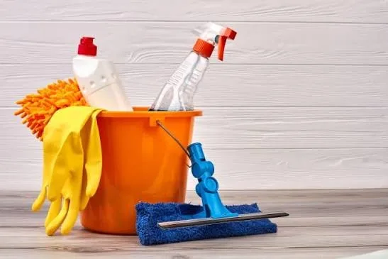 Move-out cleaning supplies in Vancouver